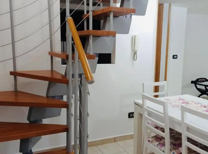 Sofia -centro Storico Daire *